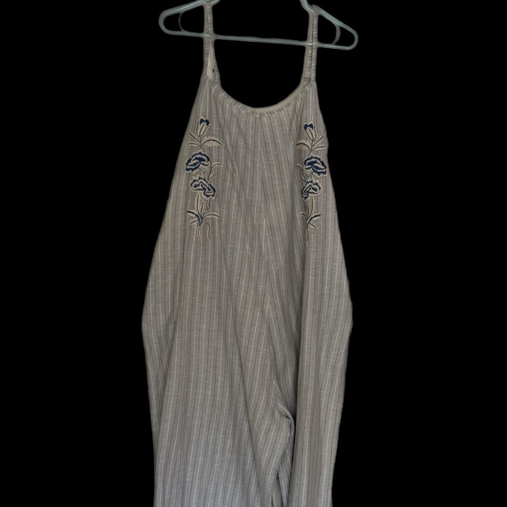 👖Cost Plus World Market Striped Jumpsuit with Floral Embroidery and pockets! - Picture 4 of 10